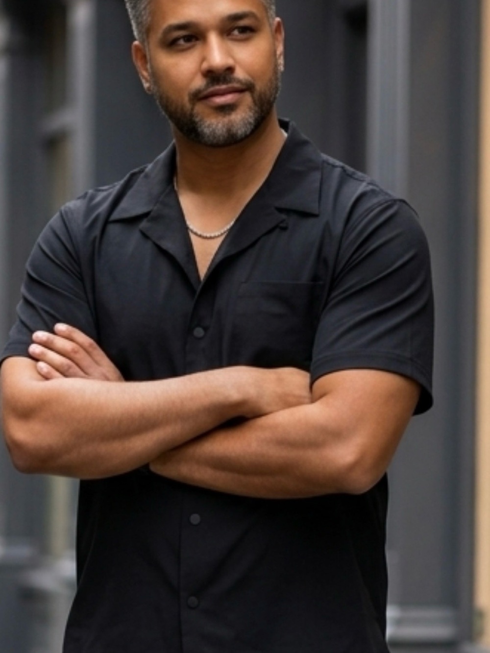 Nike Black Short-Sleeve Camp Collar Button-Down Shirt
